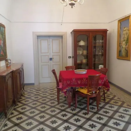 Holiday home Casa Millenovecento Brindisi
